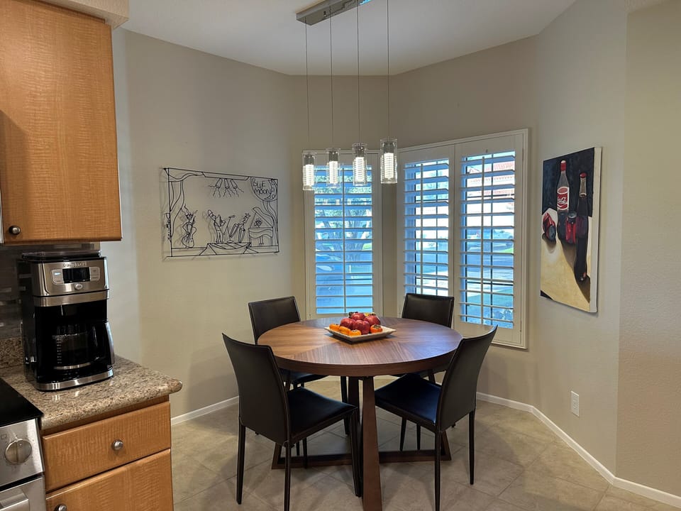 Kitchen nook