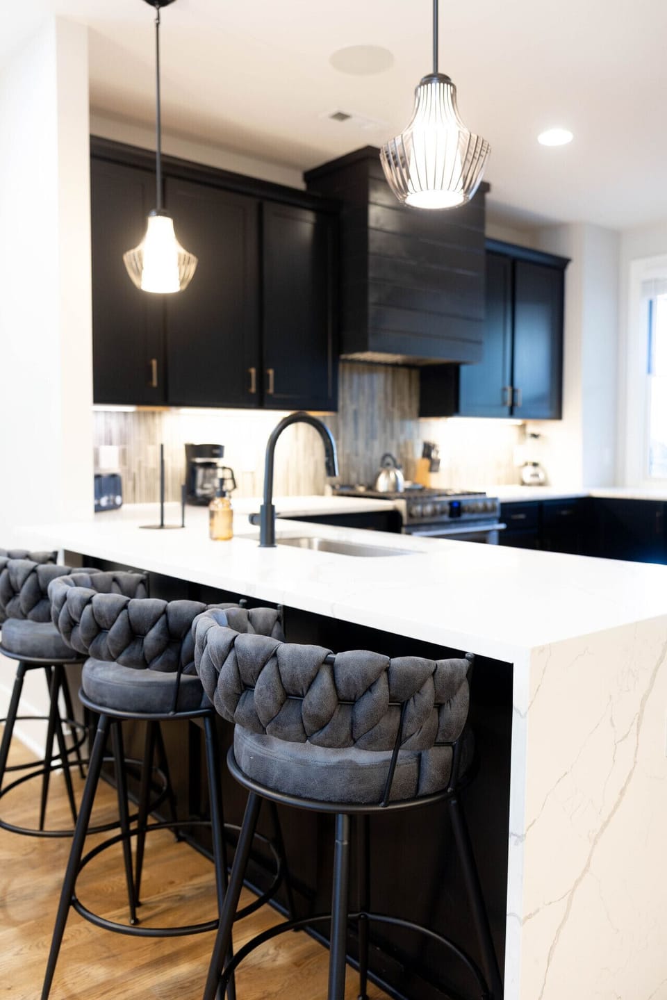 Kitchen with everything you need.