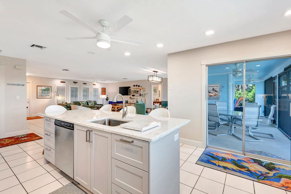 Pet-Friendly Canal Pool Home & Boat Dock (5999)