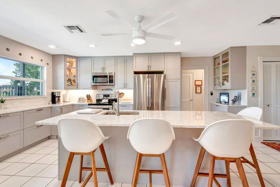 Pet-Friendly Canal Pool Home & Boat Dock (6000)