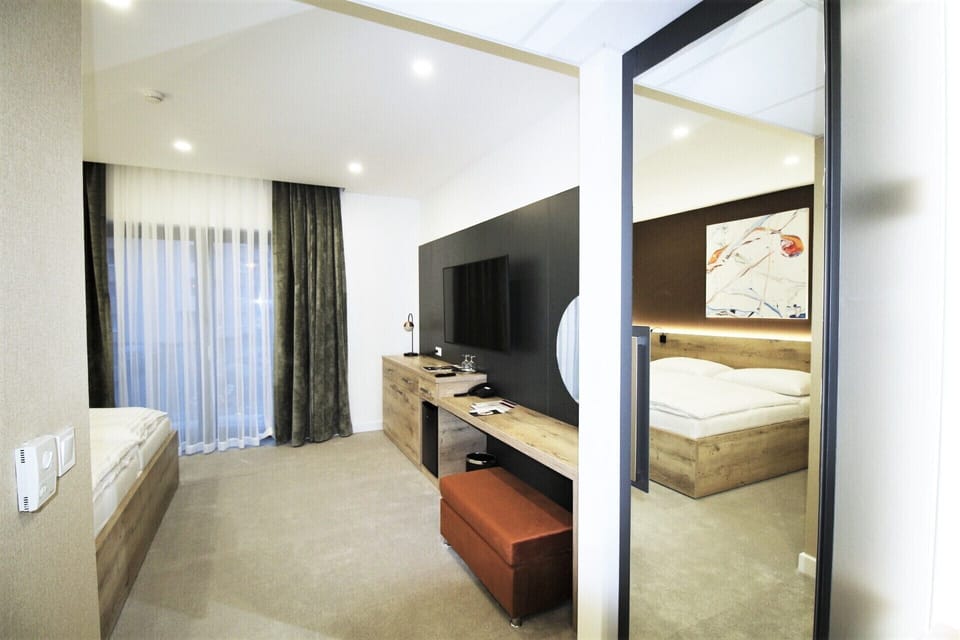 Superior Room | 1 bedroom, premium bedding, Select Comfort beds, minibar
