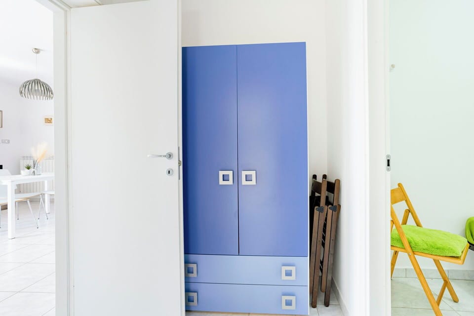Room Detail