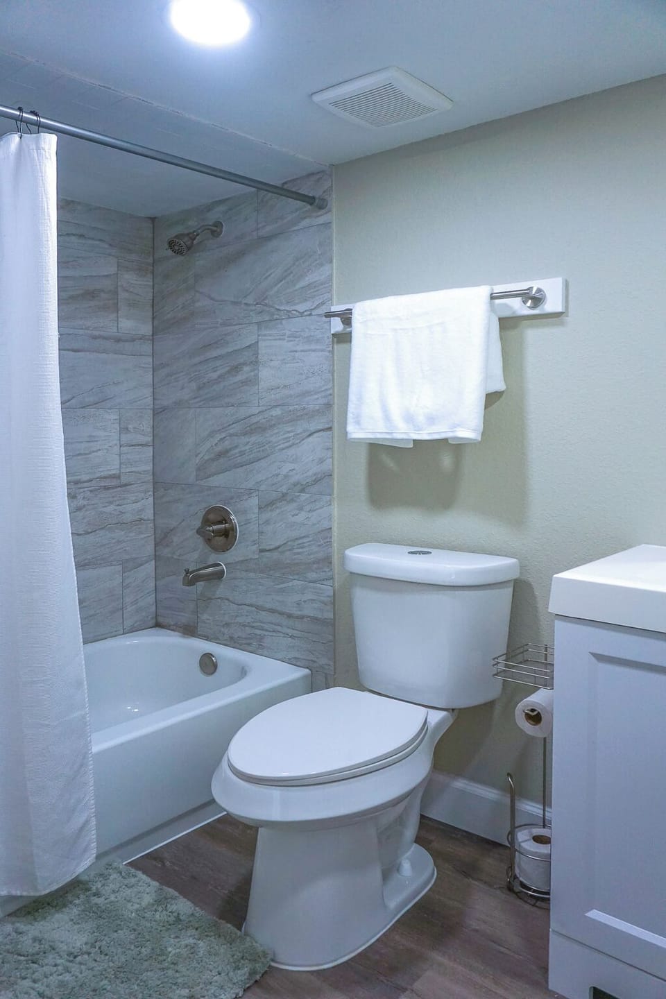 Relaxing bathroom retreat, accessible from the primary bedroom.