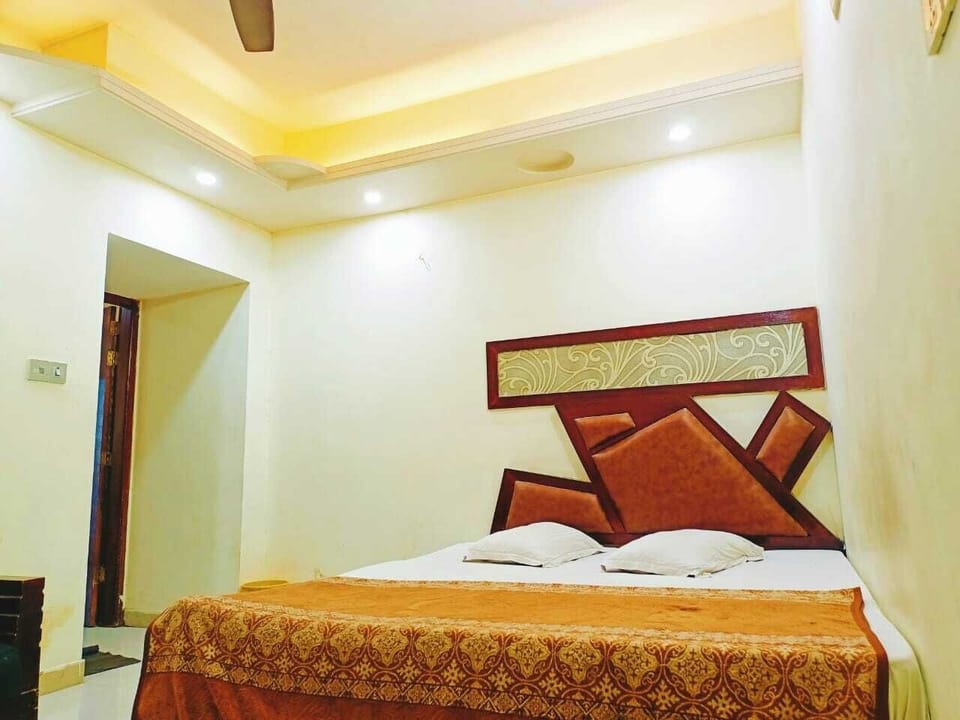 Deluxe Double Room, City View | Free WiFi