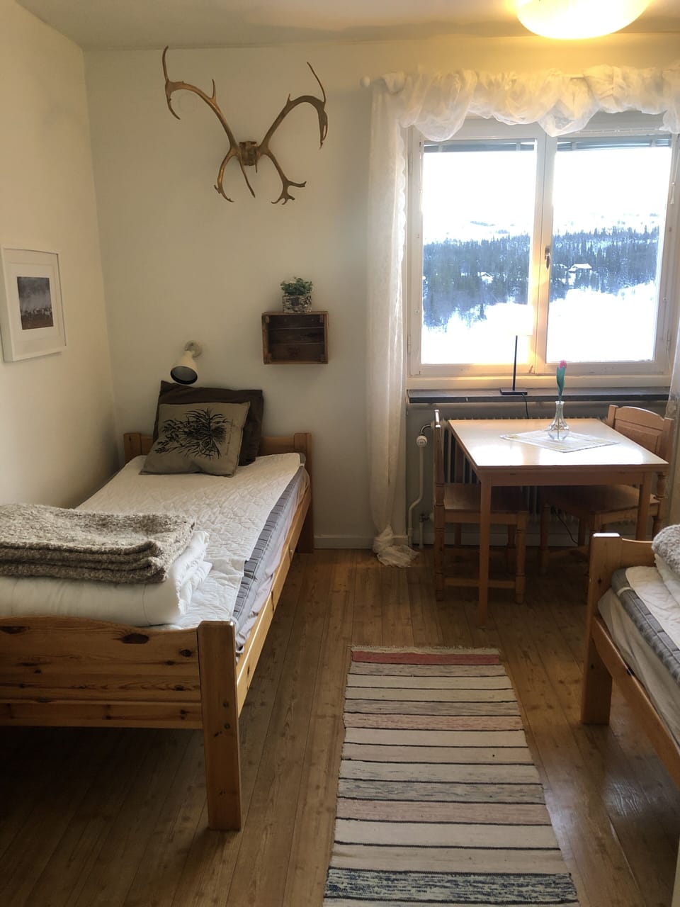 Twin Room, Shared Bathroom | Individually decorated, individually furnished, free cribs/infant beds