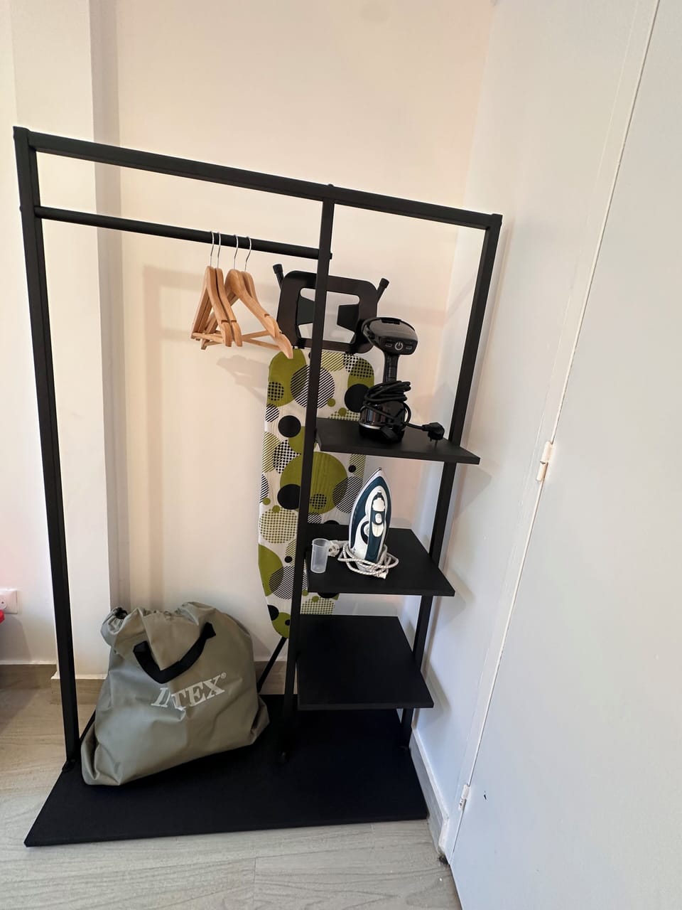 Appertement Luxe (EDEN) | Blackout drapes, soundproofing, free WiFi