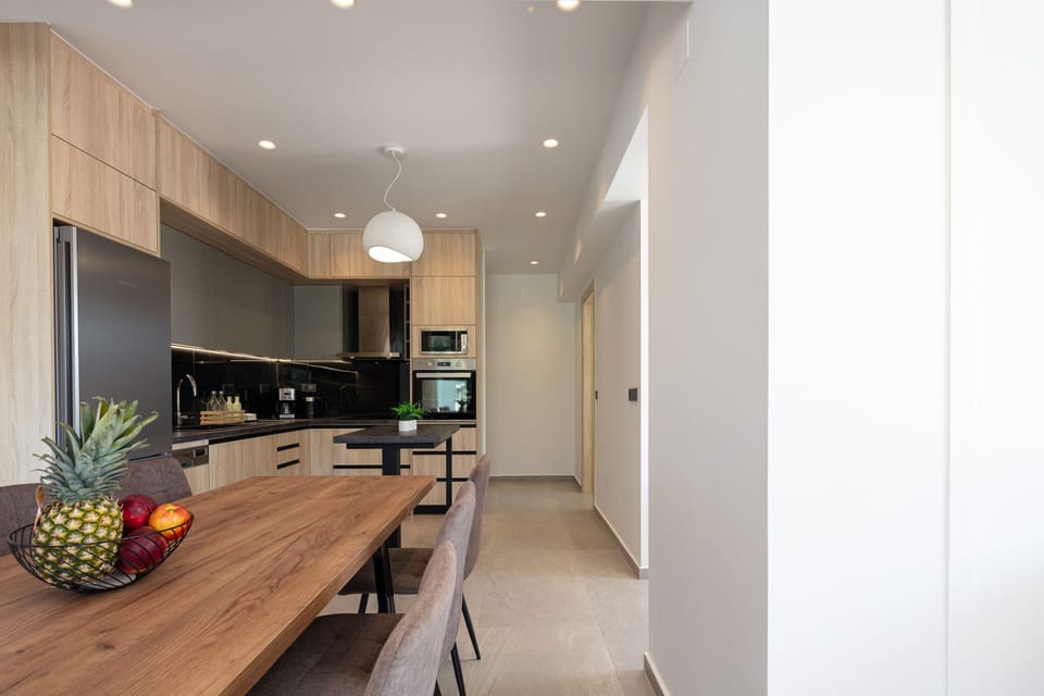 Villa, 4 Bedrooms, Smoking, Private Pool | In-room dining