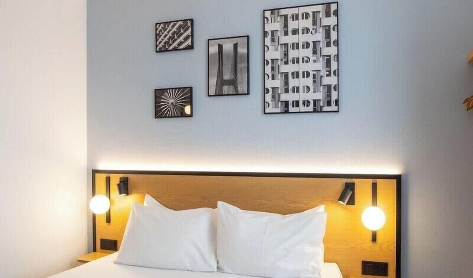 Premium Room, 2 Twin Beds | Desk, blackout drapes, soundproofing, cribs (free)