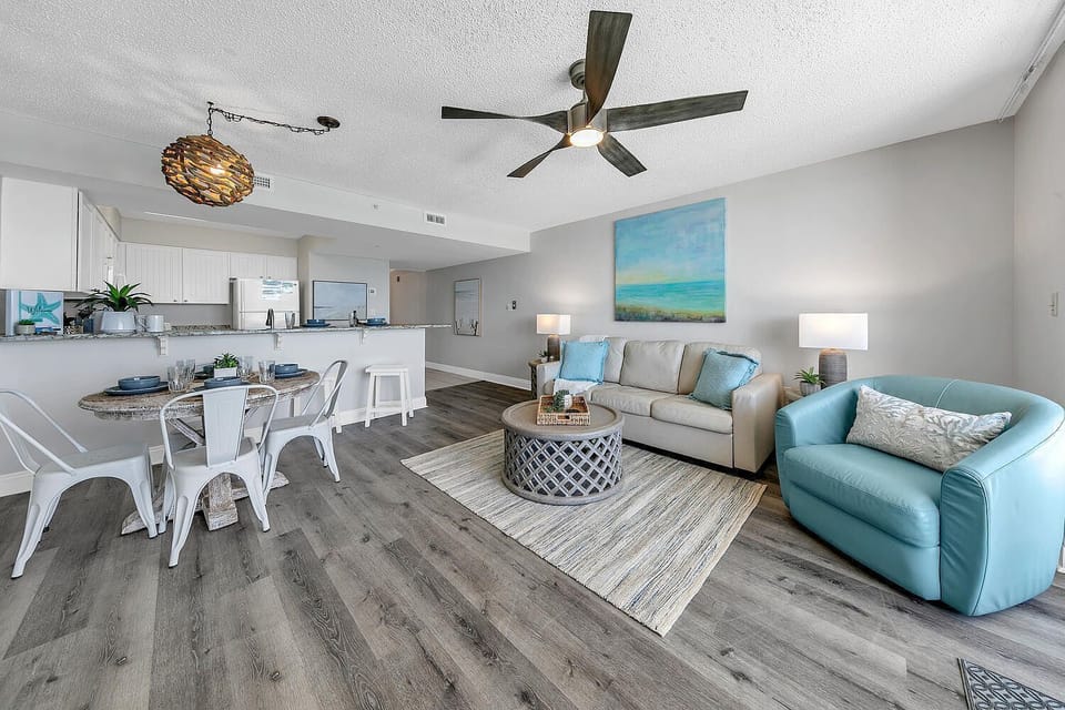 Living and dining area