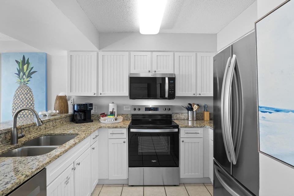 Full kitchen with stainless appliances