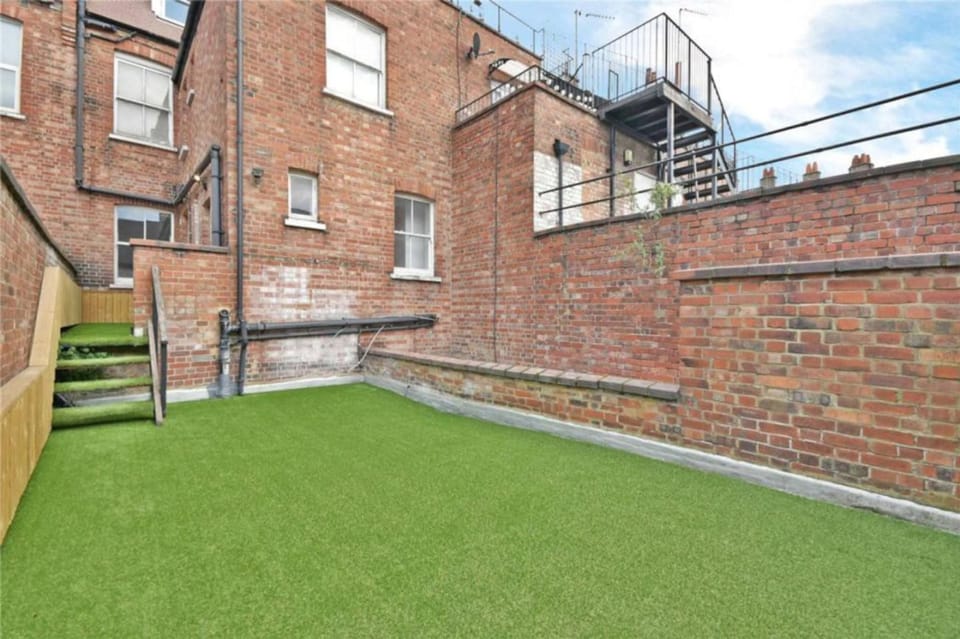 House | 2 bedrooms