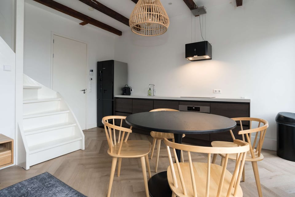 Stylish combination of comfort and character, an ideal space for relaxed city stays.