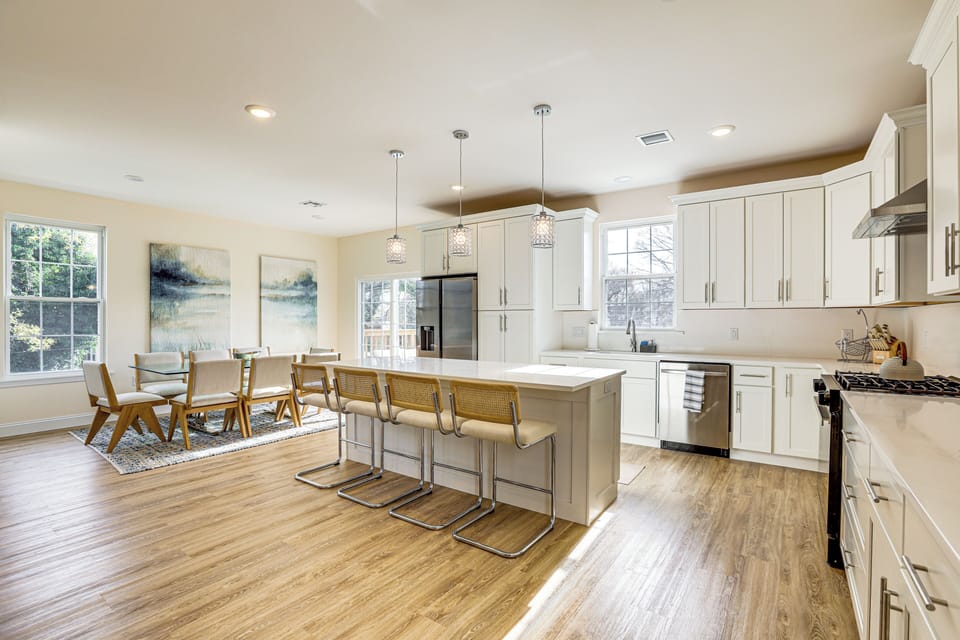 House (4 Bedrooms) | Interior