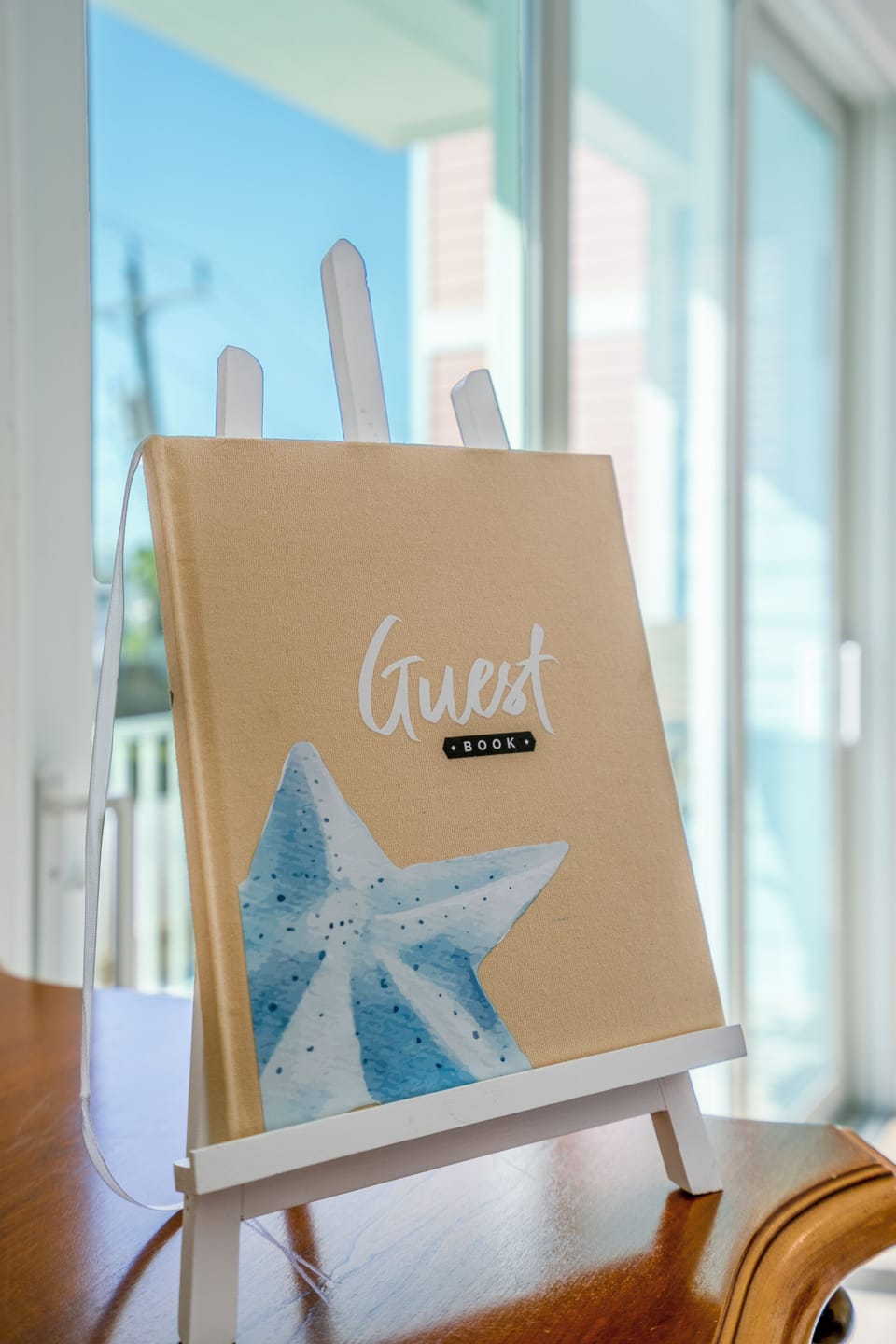 Guest book to let us know how your stay was! 