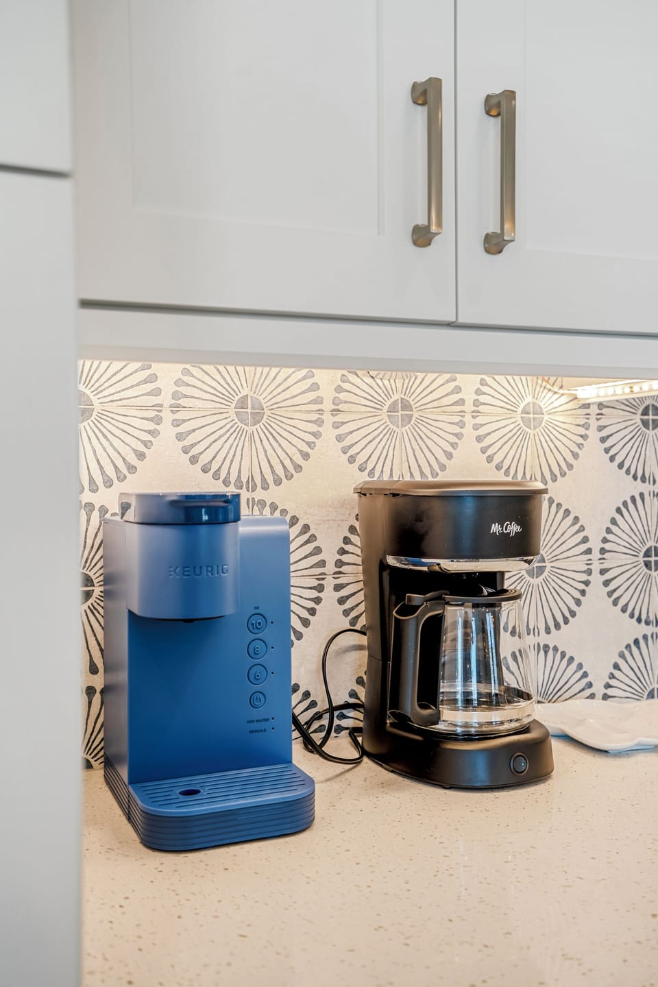 Kerig and standard coffee maker for you convenience :)