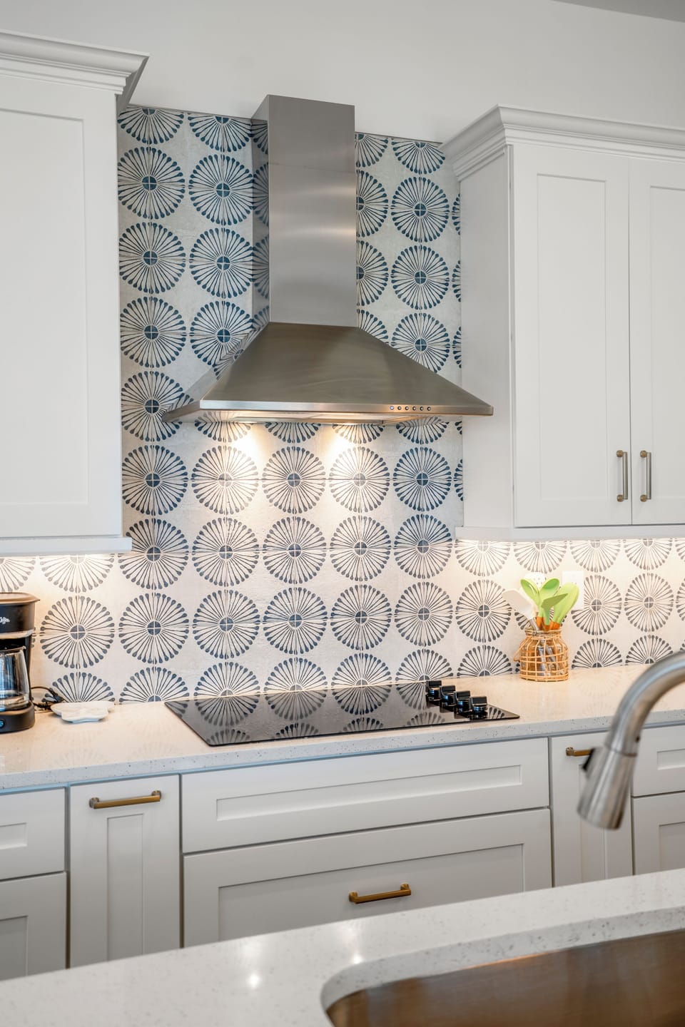 Cook comfortably in the fully stocked full kitchen with all the essentials - from pots/pans, baking sheets, cutting boards, blender, and more! 