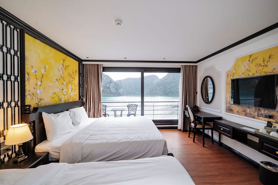 Premium Triple Room, Balcony, Sea View | Desk, free WiFi