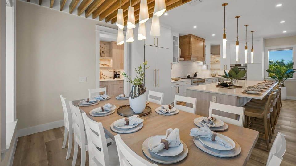 Dining and Bar Top Seating