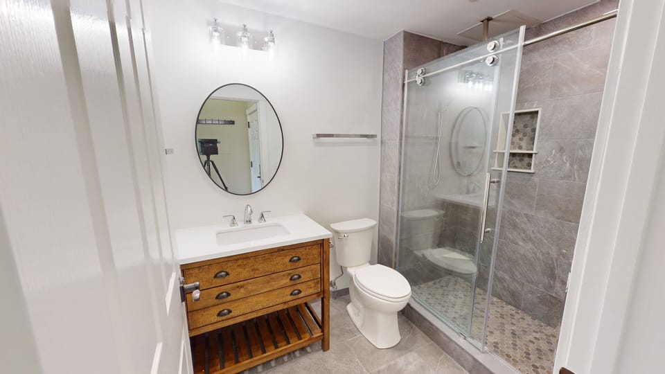 Sink, Indoors, Sink Faucet, Bathroom, Room