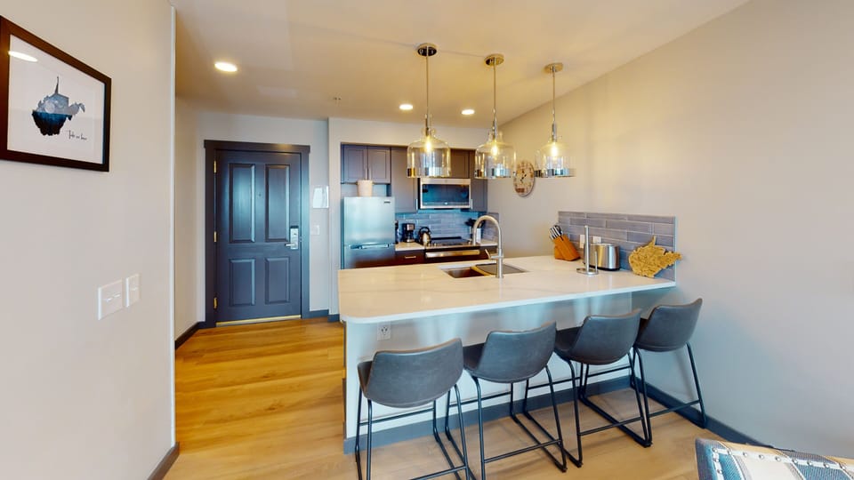 Dining Room, Dining Table, Furniture, Indoors, Table
