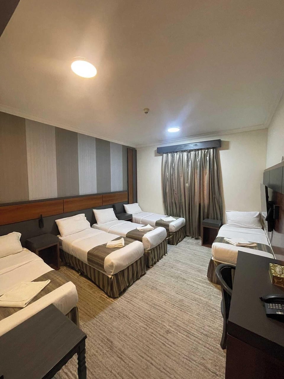 Free WiFi, bed sheets