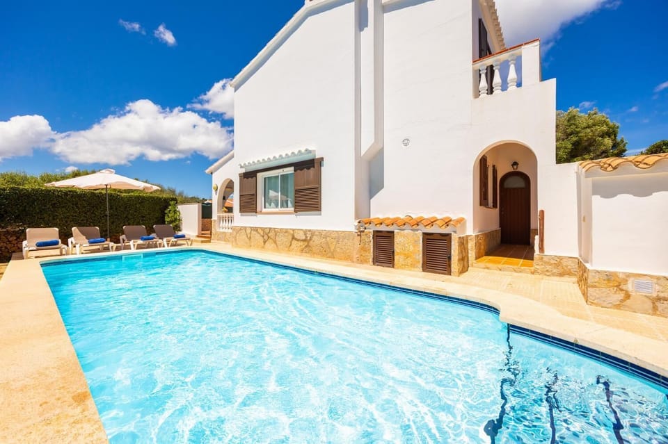 Beautiful villa with private pool and terrace