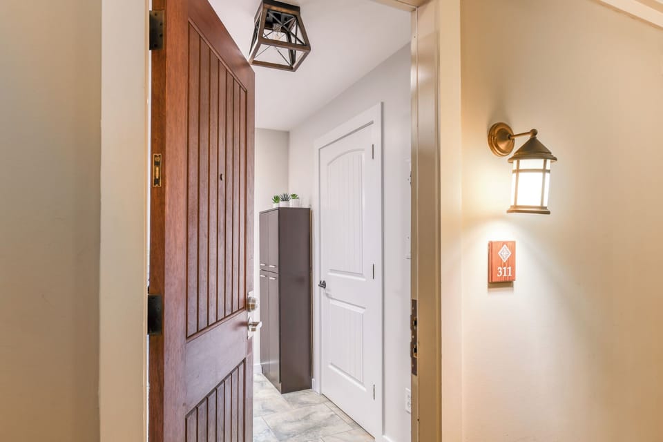 Entrance to Unit 311