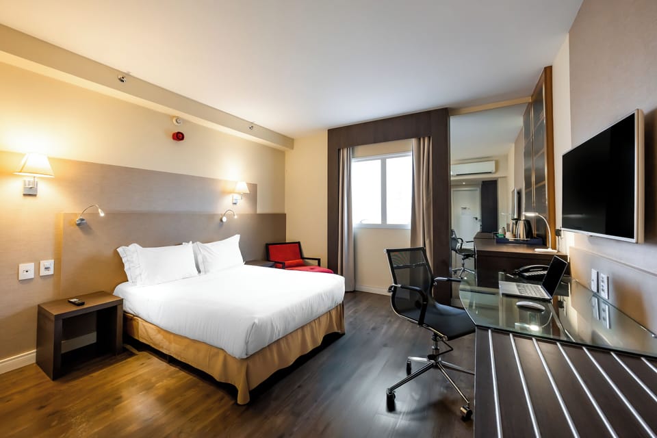 Deluxe Double Room, City View | View from room