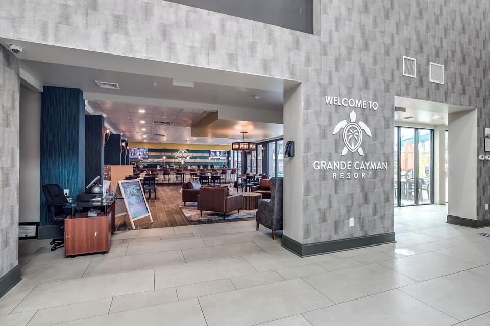 Grande Cayman Resort