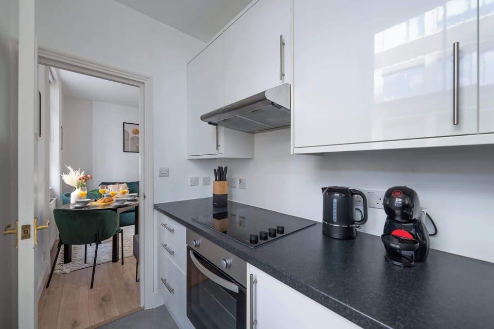 The kitchen is fully equipped to prepare a simple meal 