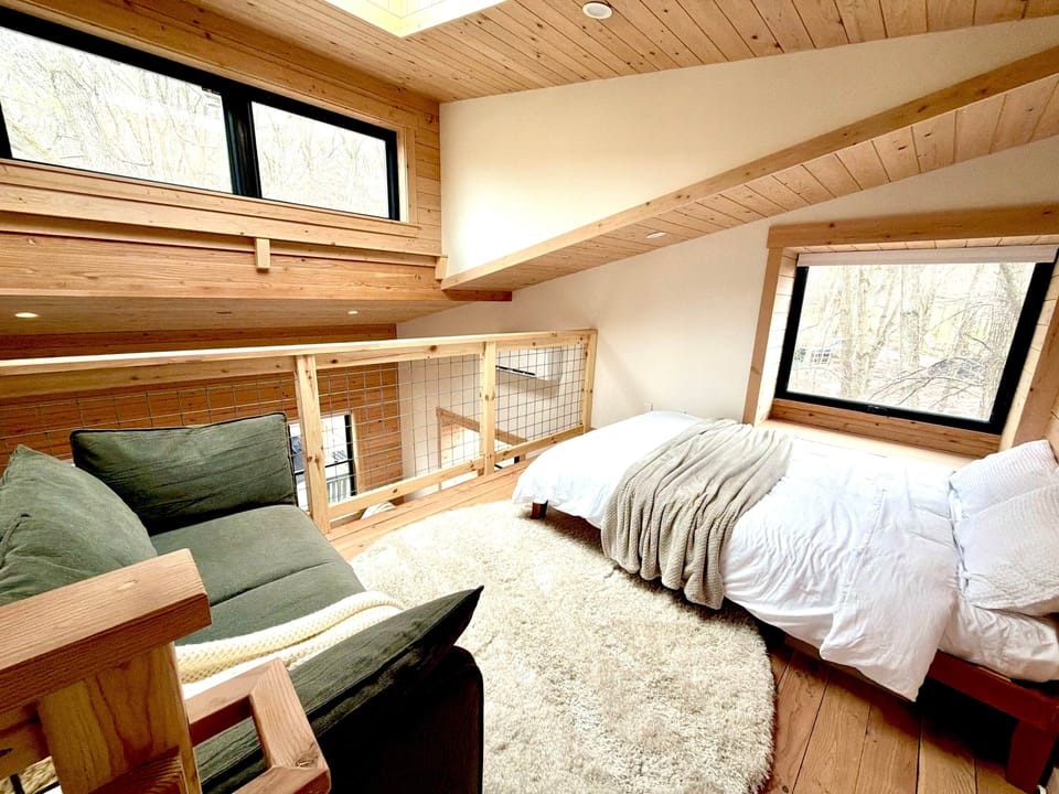 Loft w/ skylight
