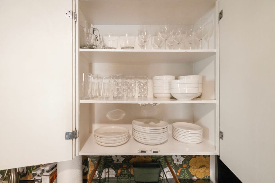 Fully Stocked Kitchen