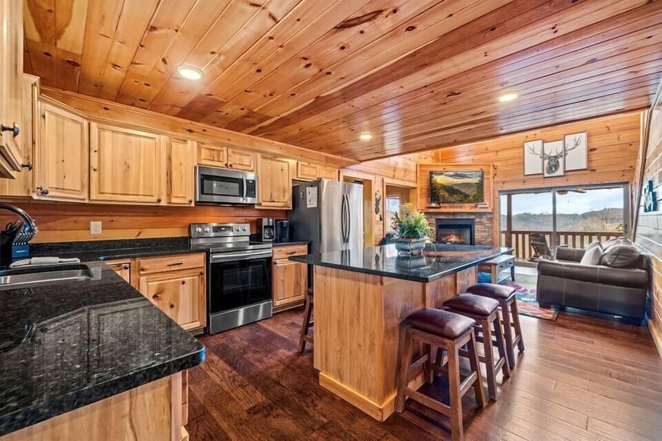 Open-concept charm—cook while staying part of the conversation.
