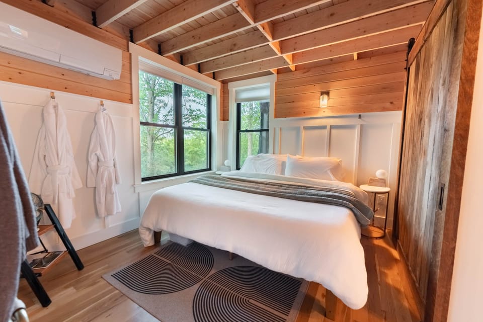 1st flr bedroom th 1