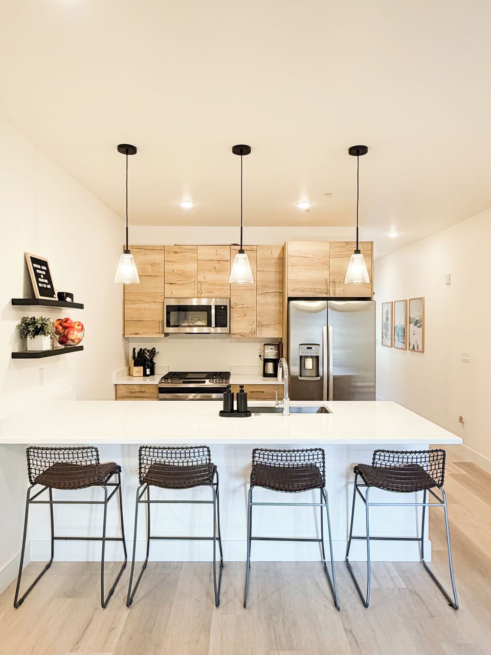 Kitchen / Dining 