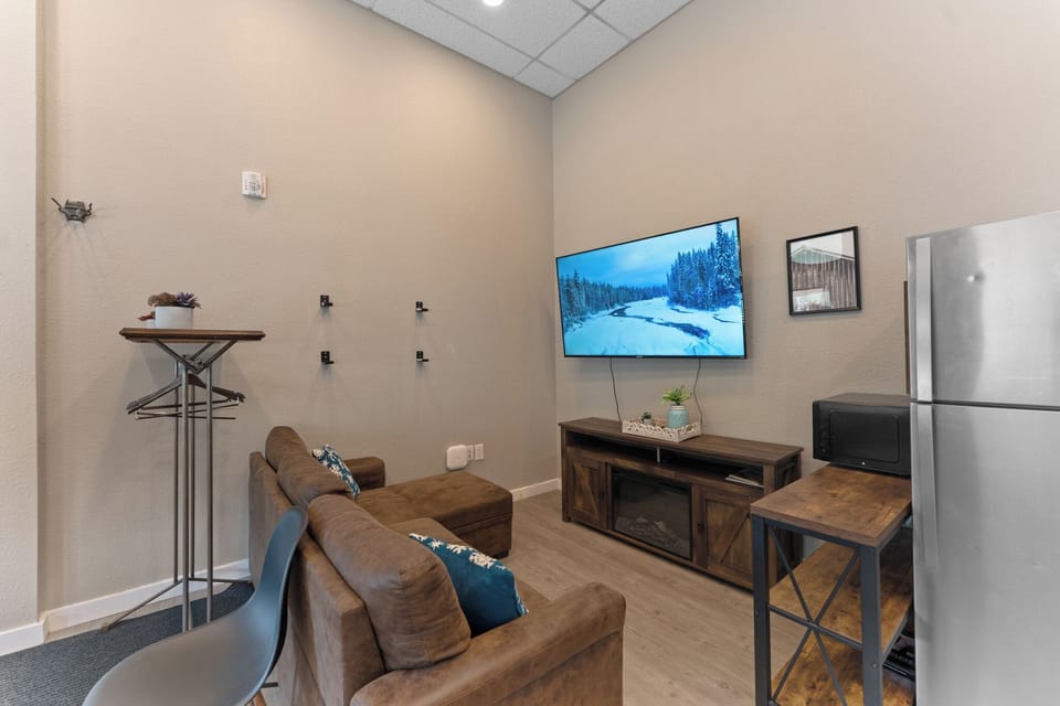 Apartment (0 Bedroom) | Property amenity