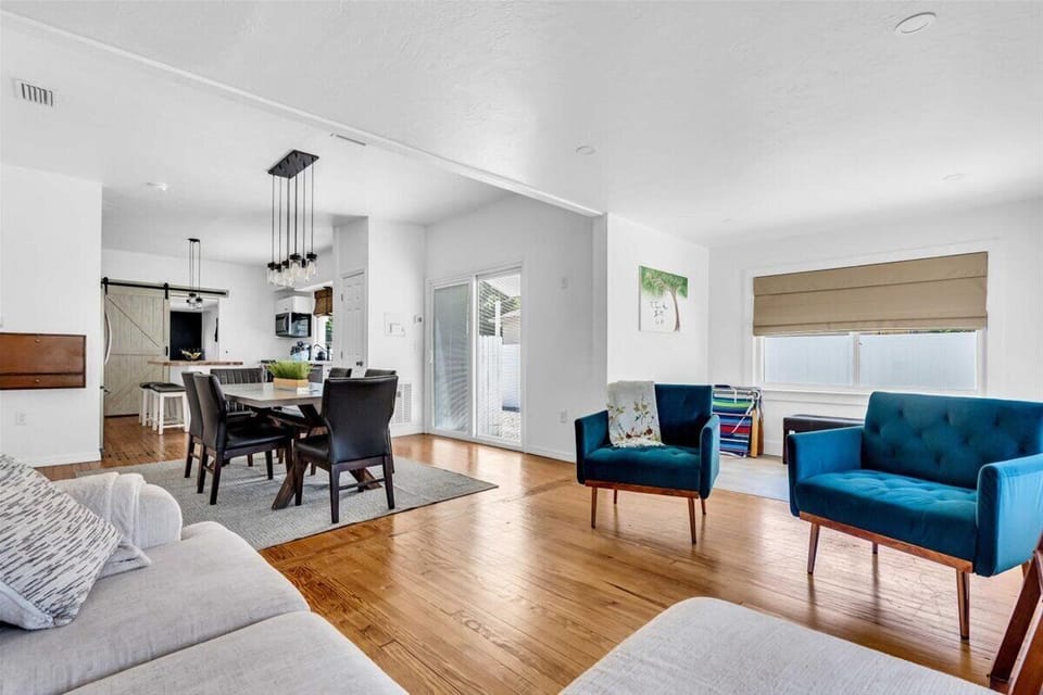 Fun velvet blue chairs to accent the room