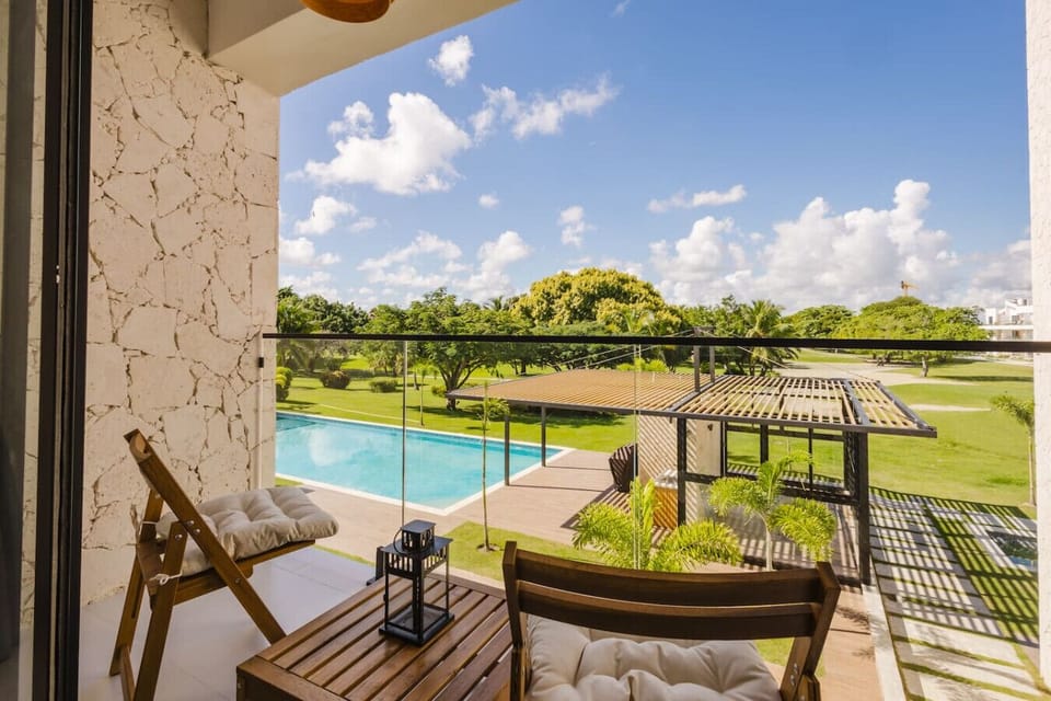 Balcony /Terrace