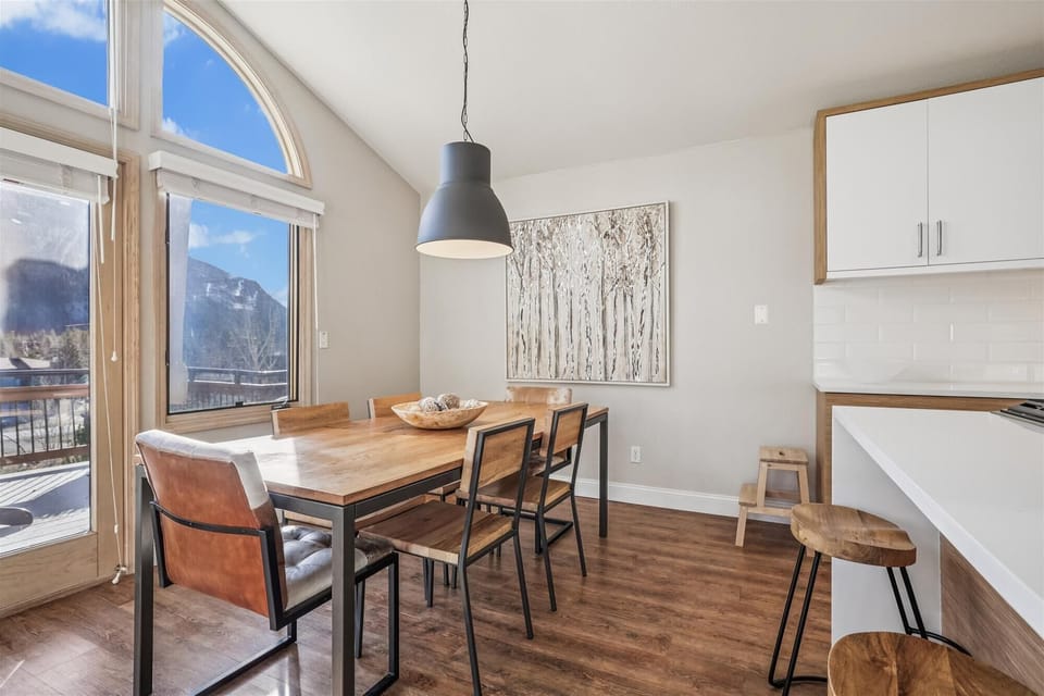 Dining Area - Mount Royal Lookout - Frisco Vacation Rental
