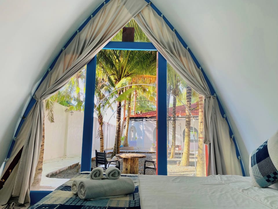 Standard Double Room, Courtyard View | WiFi (free), bed sheets