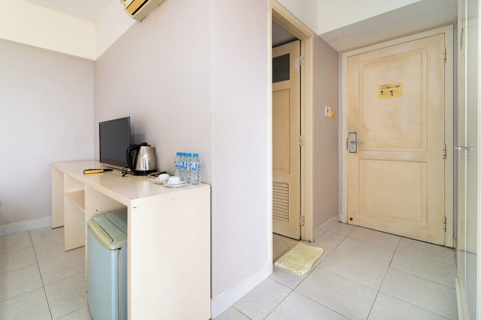 Deluxe Room | Desk, free WiFi, bed sheets