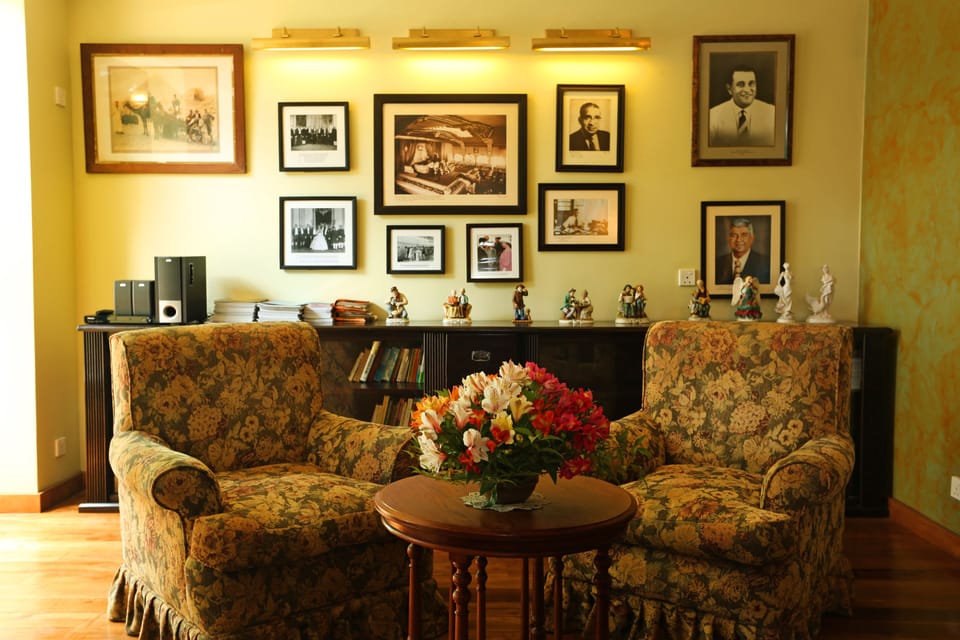 Lobby sitting area
