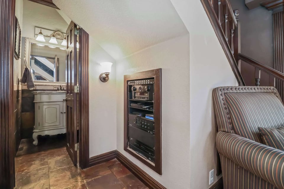 Speaker system for the dancefloor