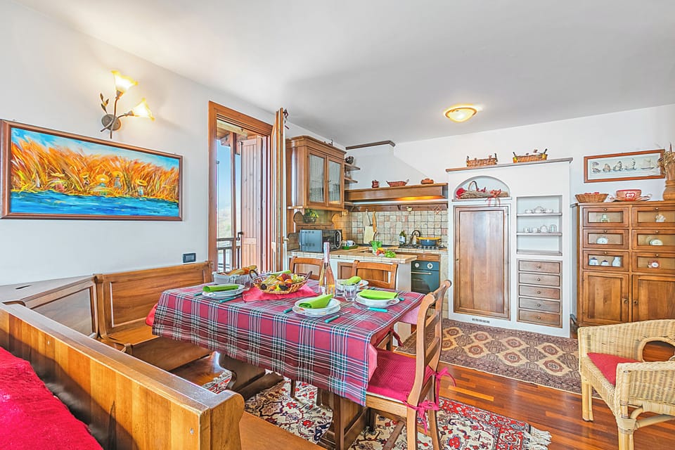 Kitchen and dining area