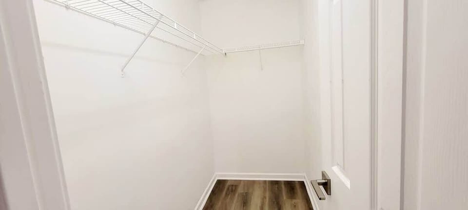 Walk in closet