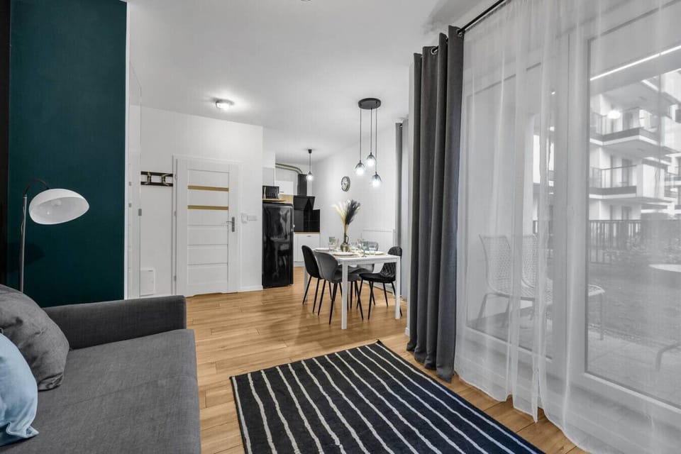 Cozy 36m2 One Bedroom Apartment with Terrace and Garden Perfect for Couples and Groups | Book Now with RENTUJEMY