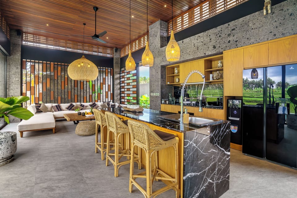 Luxury Villa, Pool View | Private kitchen | Toaster, blender