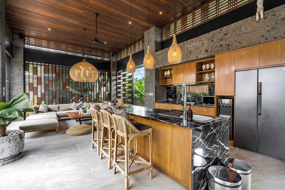 Luxury Villa, Pool View | Private kitchen | Toaster, blender