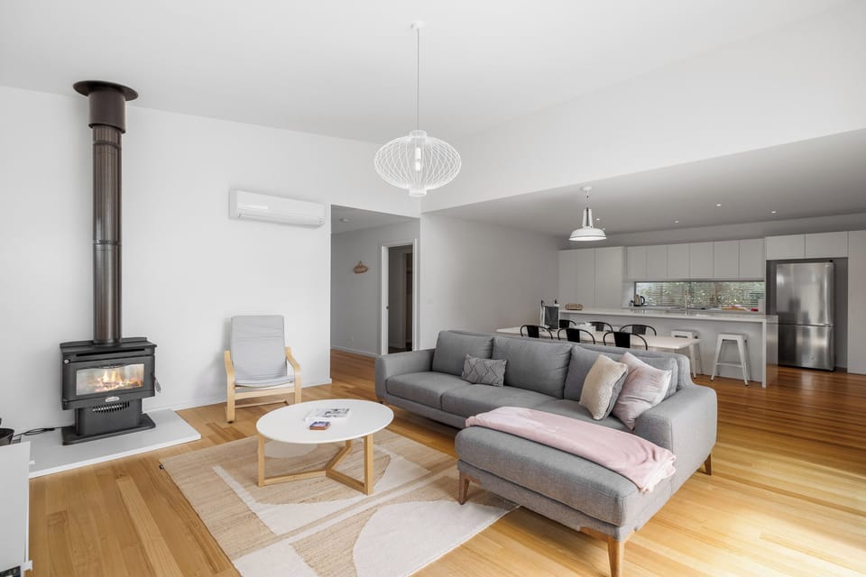 Spacious lounge for relaxing evenings