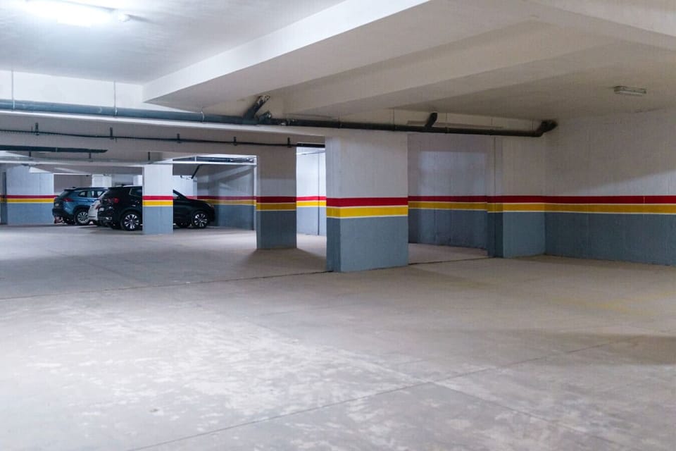 Arriving by car? Enjoy hassle-free, dedicated parking space.